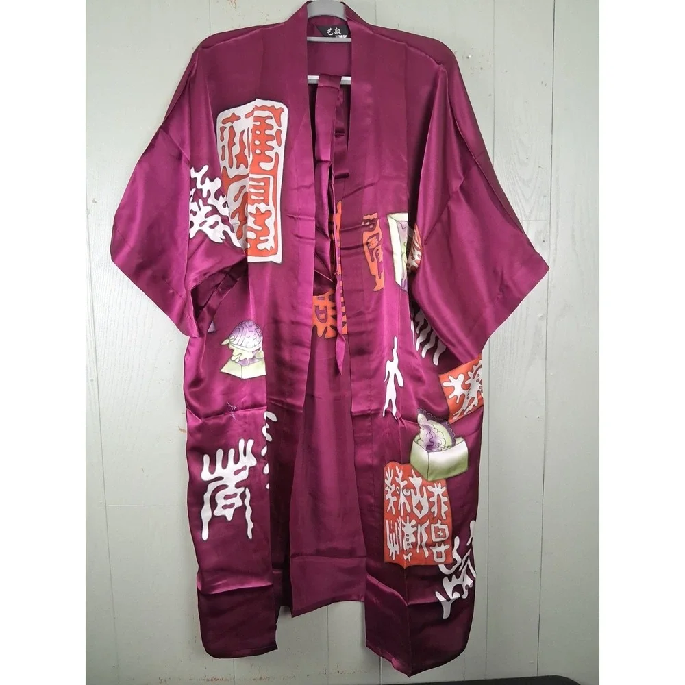 100% Mulberry Silk Kimono Robe Chinese NWOT Wine Color One Size - Picture 1 of 9